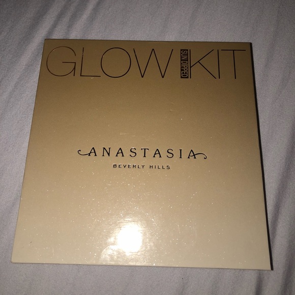 Anastasia Beverly Hills Sun Dipped Glow Kit✨ - Picture 2 of 3